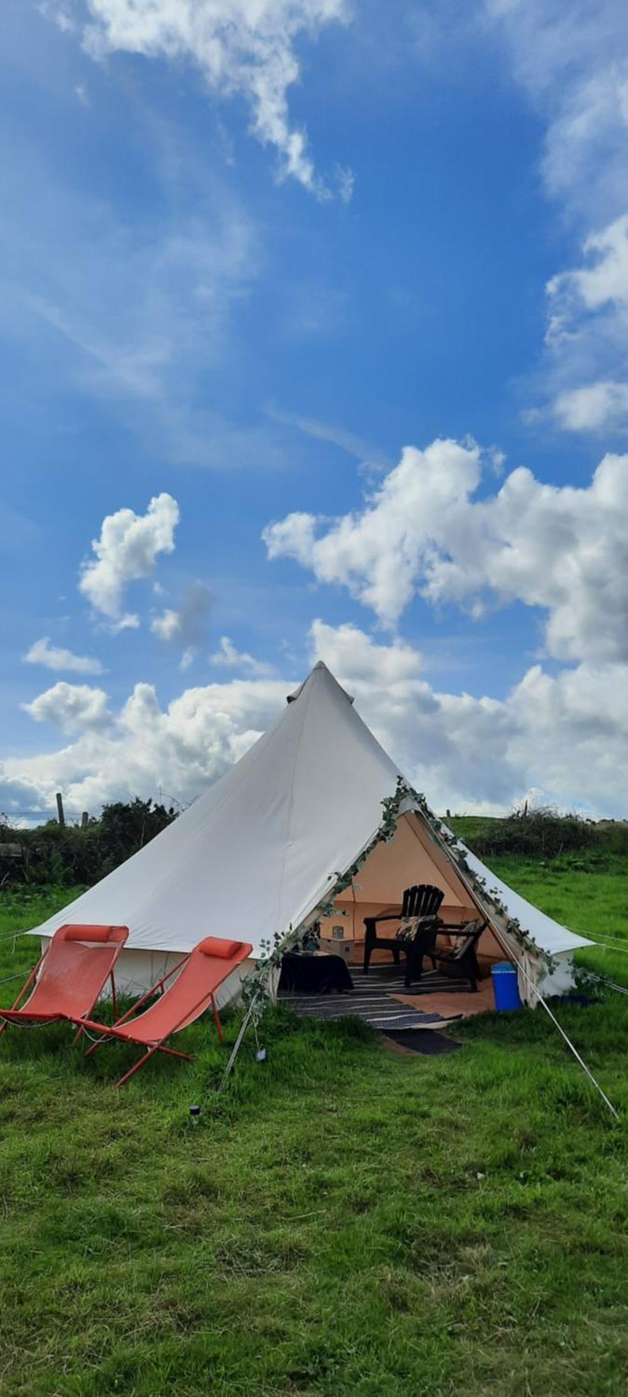 Summit Camping Kit Hill Cornwall Panoramic Views Grass Pitch From 15Pn Or Bella Bell Tent 75Pn Callington Esterno foto